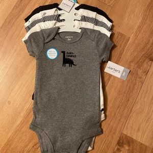 Carter’s 5 piece baby onesies